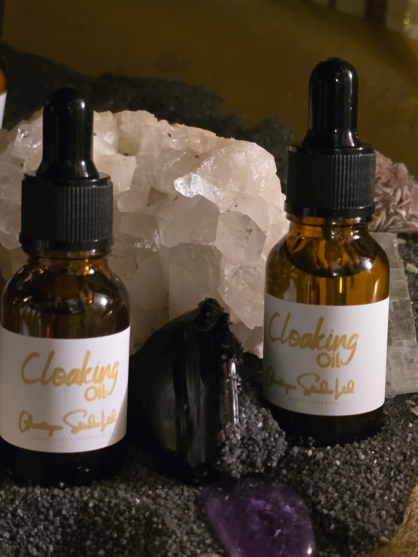 CLOAKING OIL