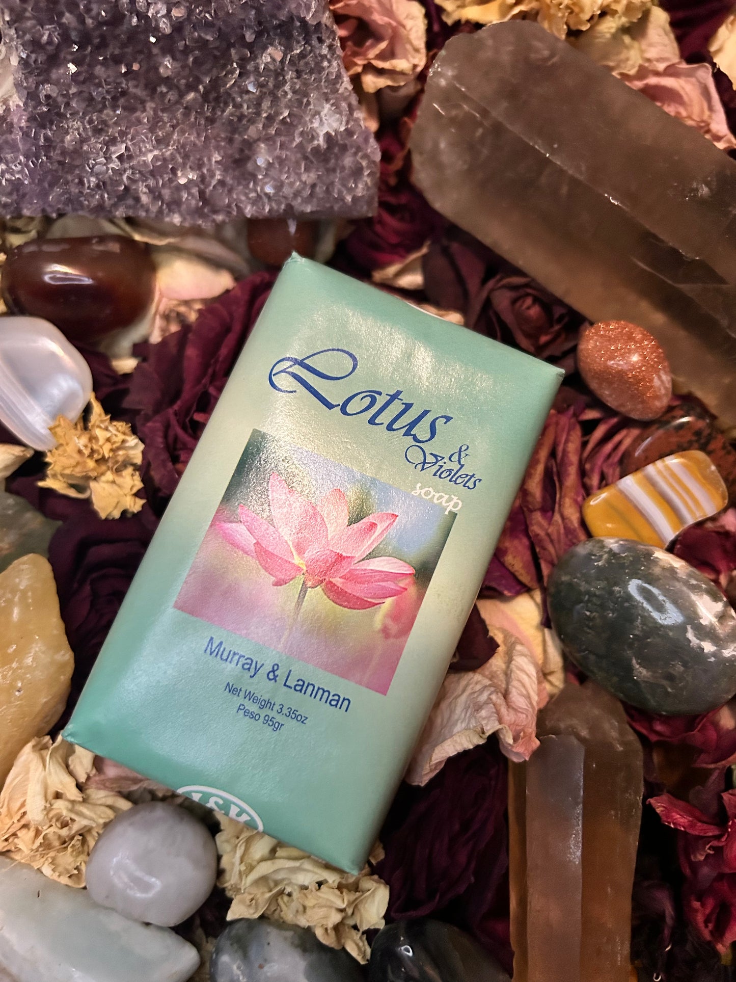 LOTUS & VIOLET SOAP
