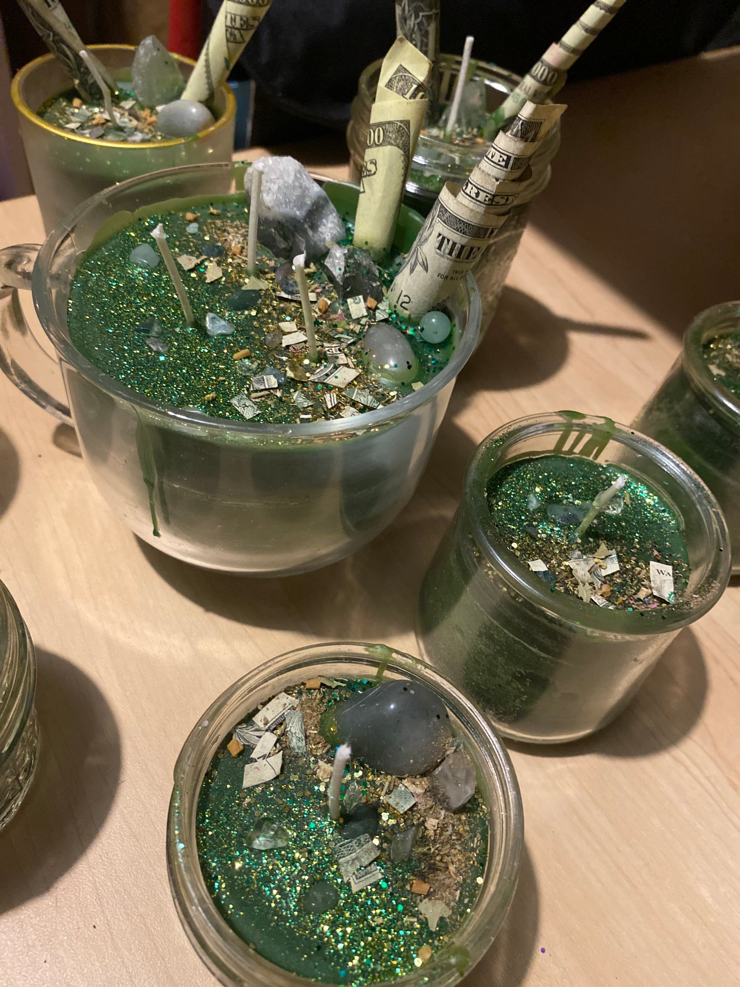 I'M RICH, BITCH CANDLE