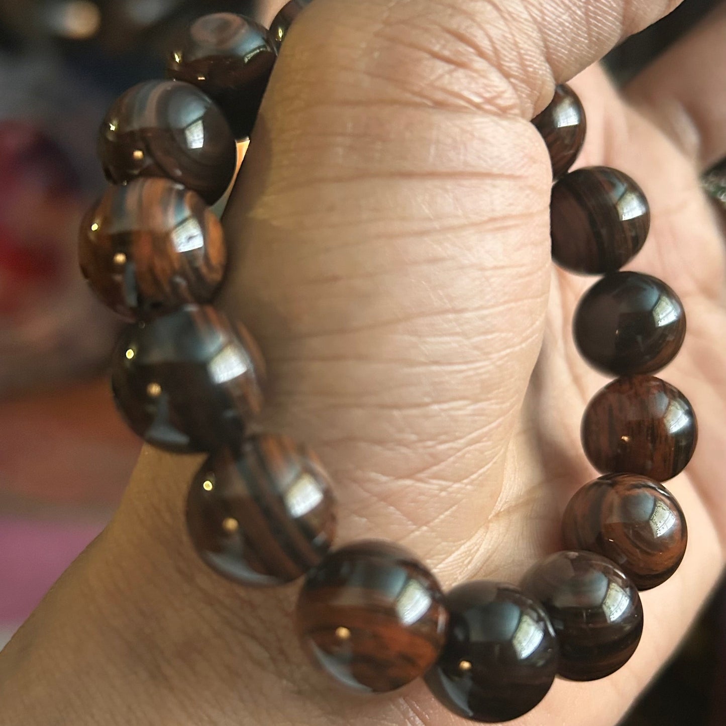 MAHOGANY “EYE” OBSIDIAN