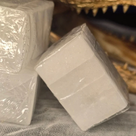 CAMPHOR