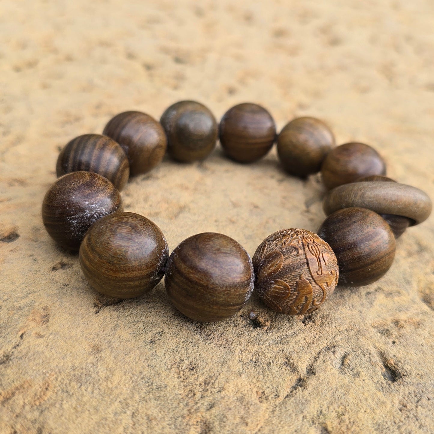 GREEN SANDALWOOD BEADS
