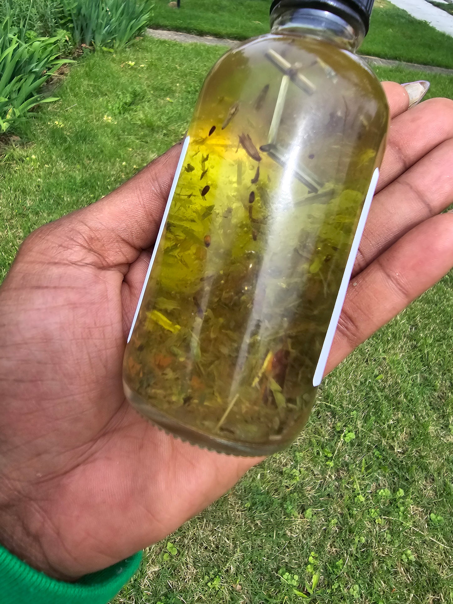 HYSSOP BATH OIL