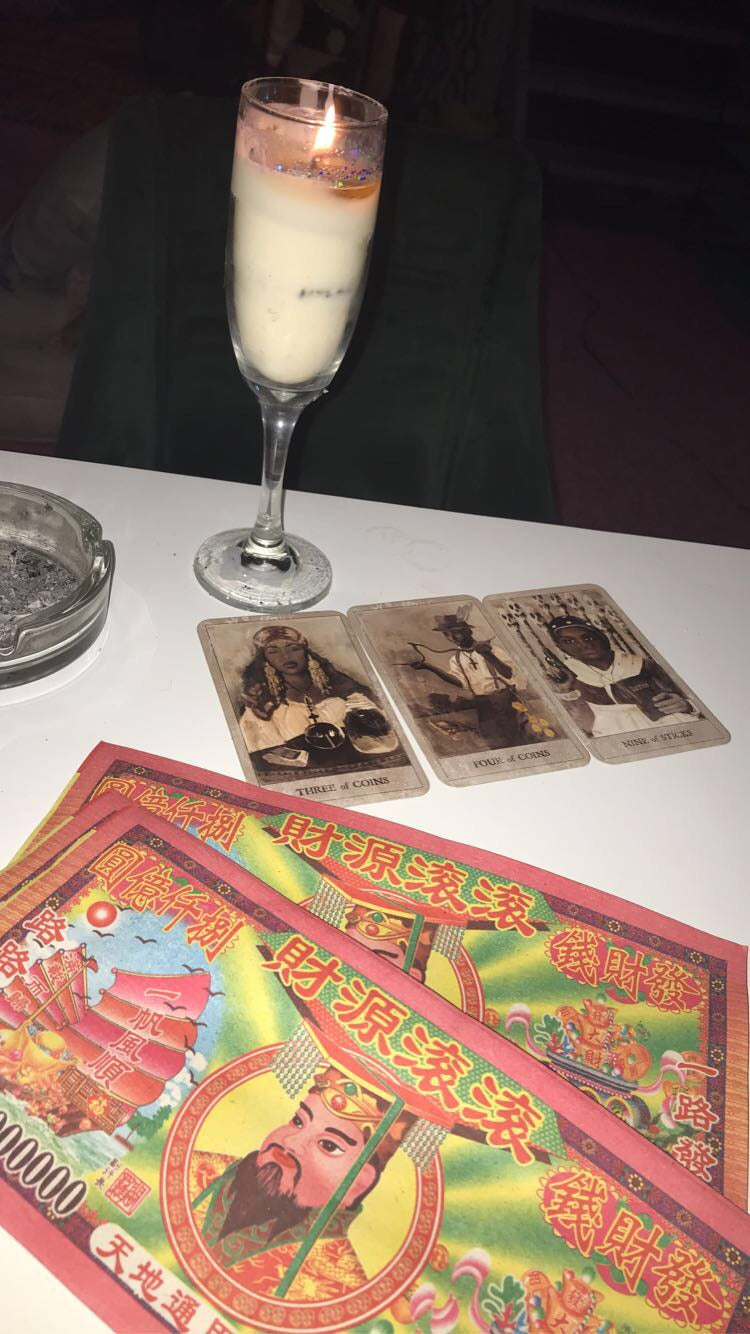 TAROT, ORACLE & MORE